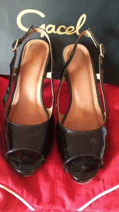 Sandalias de charol negras con tacón Gracel - miniatura 2
