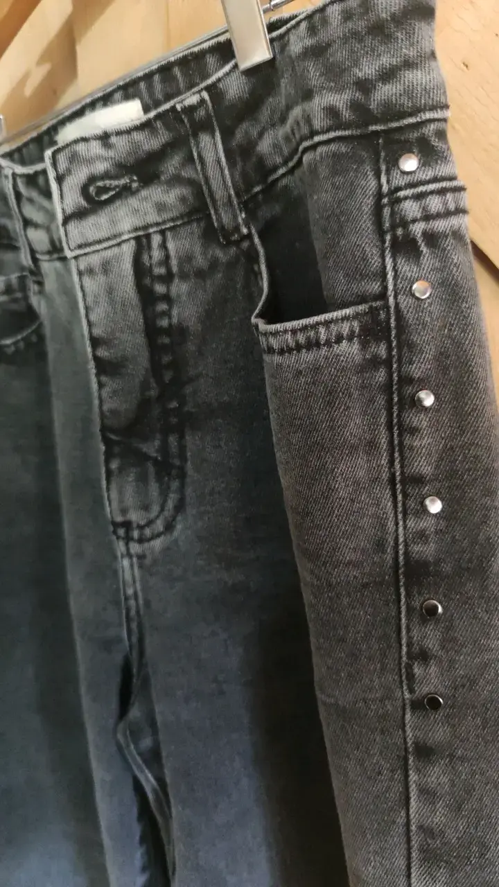 Jeans grises con tachas para mujer Raindoor - 6