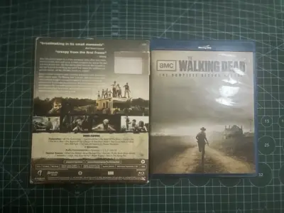 Blu-ray The Walking Dead Temporada 2 Completa - miniatura 2