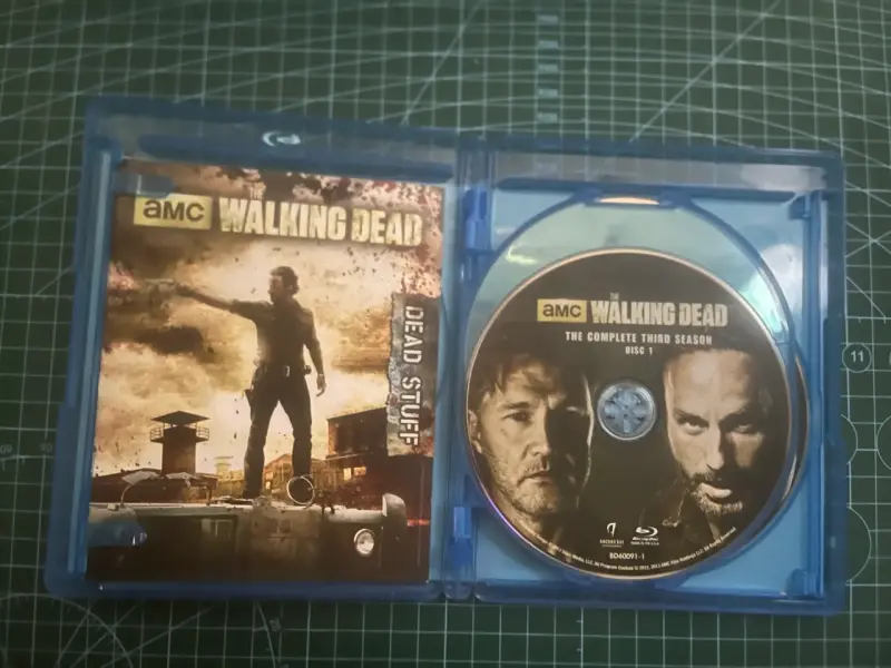 Blu-ray The Walking Dead Temporada 3 Completa - 3