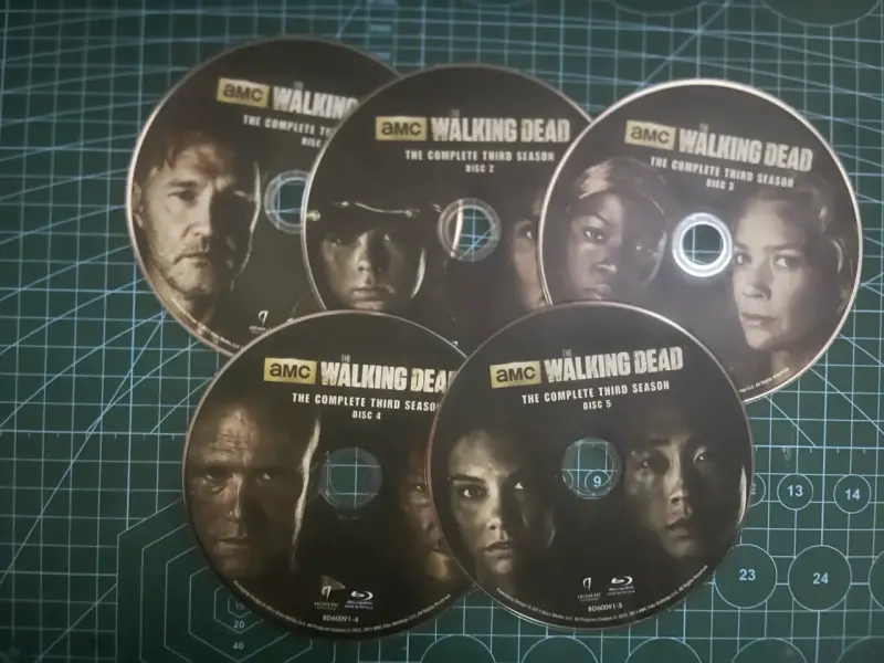 Blu-ray The Walking Dead Temporada 3 Completa - 4