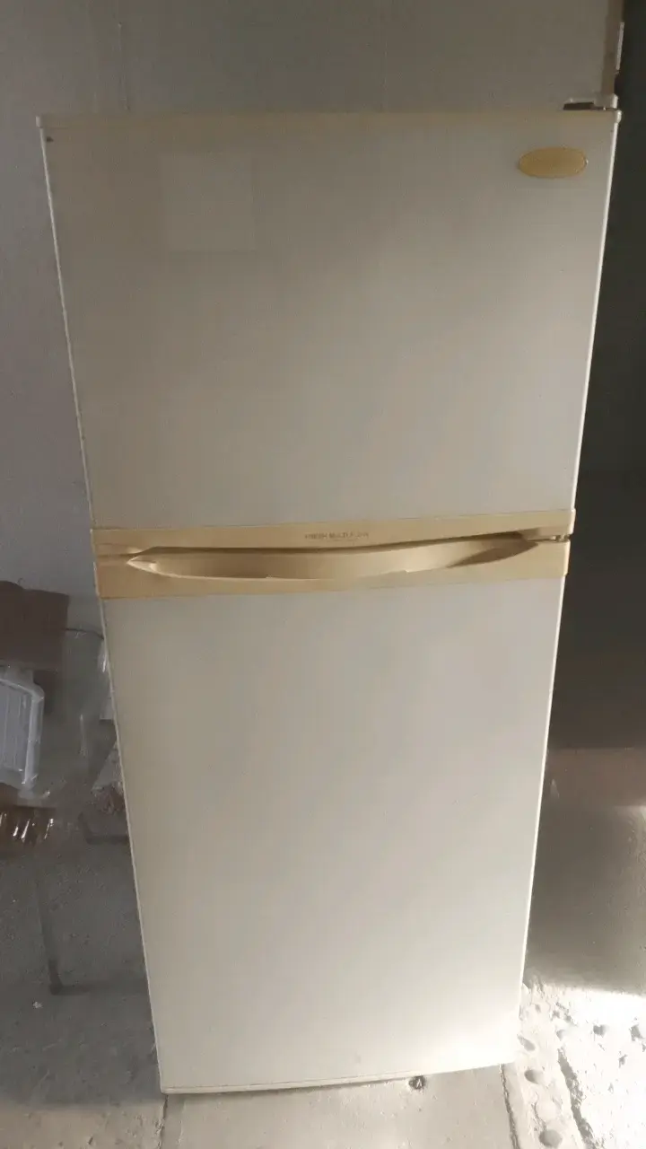 Refrigerador de dos puertas color blanco - 1