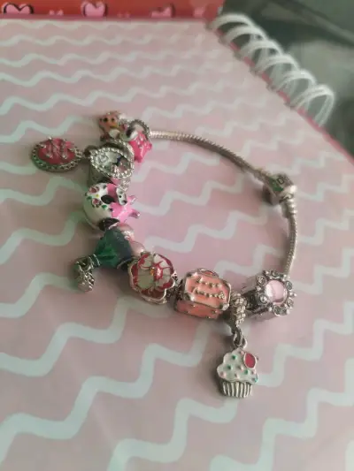 Pulsera de plata con charms - miniatura 3