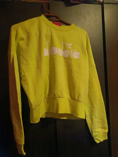 Body amarillo con estampado de letras - miniatura 1