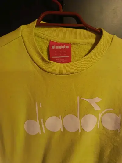 Body amarillo con estampado de letras - miniatura 2