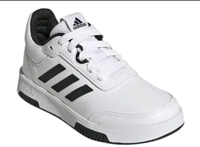 Zapatillas deportivas Adidas nuevas - miniatura 3