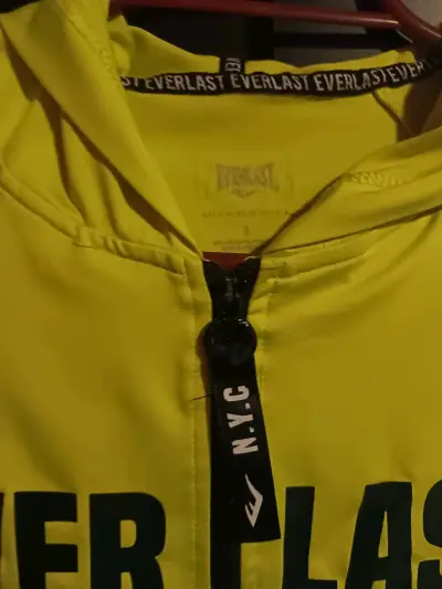 Polerón Deportivo Everlast Amarillo con Capucha - miniatura 3