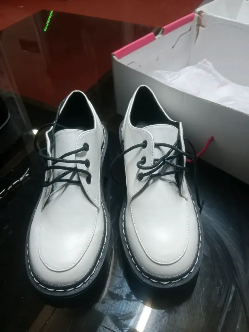 Zapatos de cuero blanco con plataforma Sybilla - 1