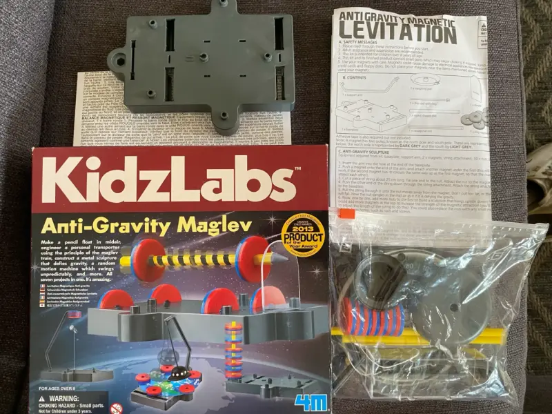 Kit de Ciencia KidzLabs Anti-Gravity Maglev