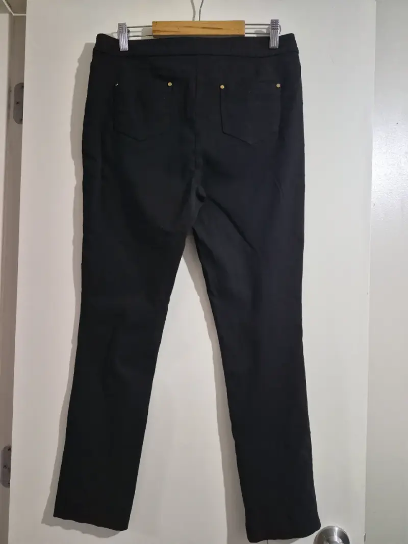 Pantalones negros de mujer elasticados - 2