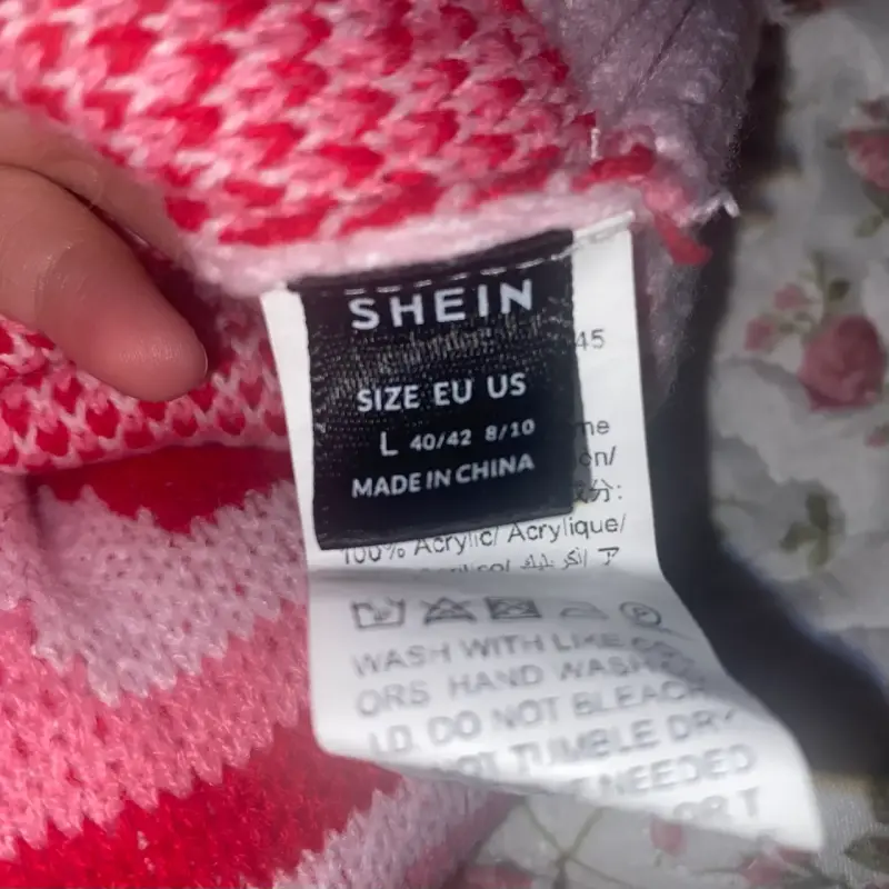 Suéter de estrellas rosa y rojo Shein talla L - 2