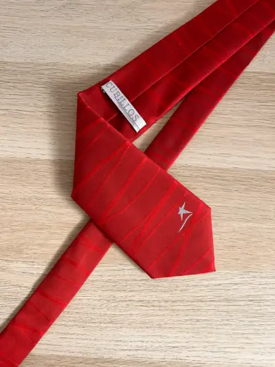 Corbata LAN Airlines Roja Cubillos - miniatura 3