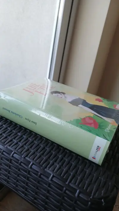 Libro Jane Eyre de Charlotte Brontë - miniatura 2