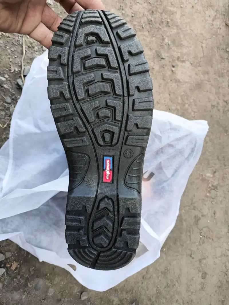 Botas de seguridad marrones aislantes Maywork - 2