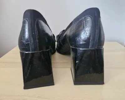 Zapatos de tacón negro con estampado animal print - miniatura 3