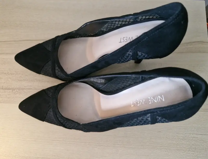 Zapatos de tacón negros Nine West con malla - 2