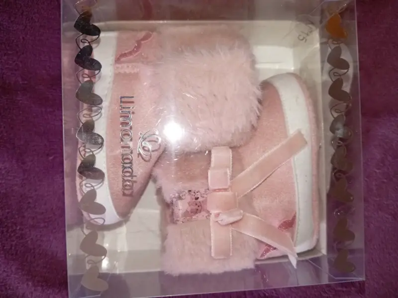 Botitas de bebé rosadas Limonada con peluche - 1