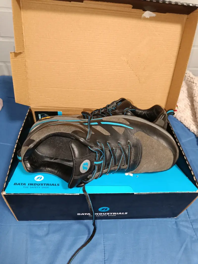 Zapatos de seguridad Bata Industrials talla 43 - 3
