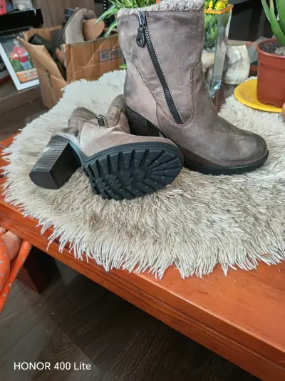 Botines de tacón alto con cierre lateral - miniatura 4