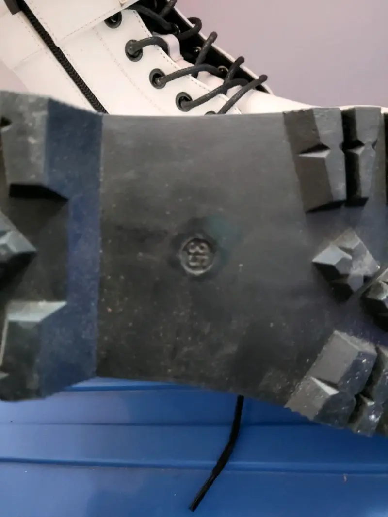 Botas de cuero blancas con plataforma Lándazuri - 4