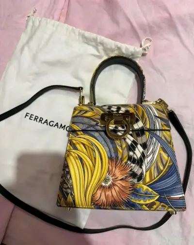 Bolso de mano Ferragamo estampado floral - miniatura 3