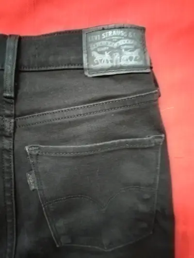 Jeans negros Levi's para mujer - miniatura 3