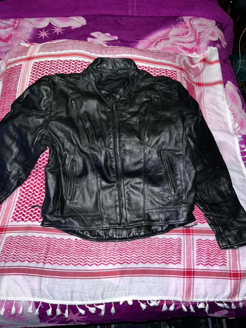 Chaqueta de cuero negra para hombre - 4