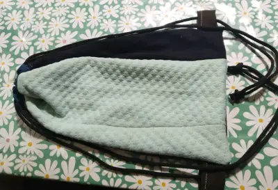 Bolsa de tela reversible para gimnasio - miniatura 4
