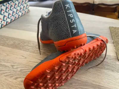 Zapatillas fútbol Kipsta talla 33 - miniatura 2