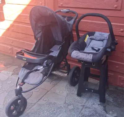 Coche de bebé con silla de auto Bebesit gris - miniatura 1