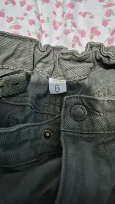 Pantalones verdes para niño talla 6 - miniatura 3