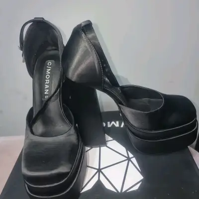 Tacones Plataforma Negros C/Moran Talla 37 - miniatura 3