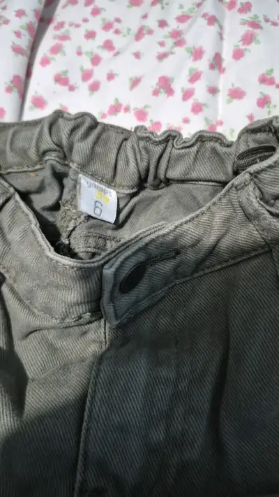 Pantalones verdes para niño talla 6 - miniatura 3