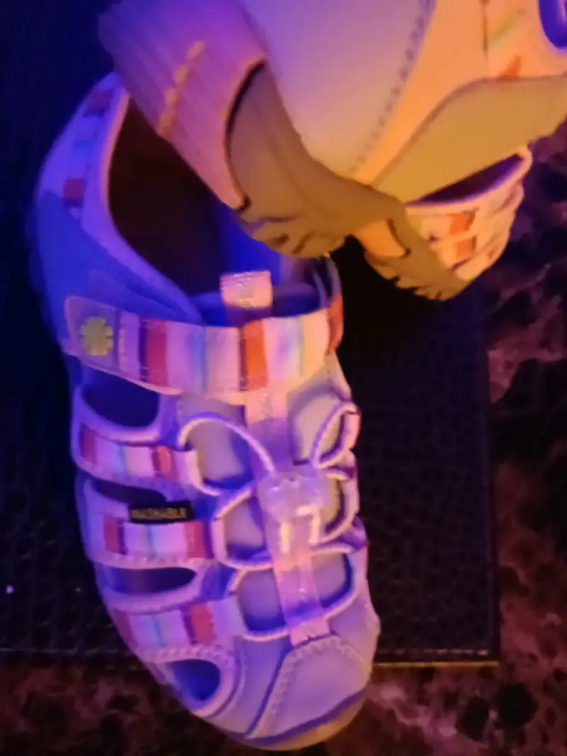 Sandalias deportivas para niña con diseño colorido - 6