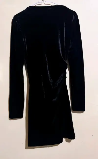 Vestido de terciopelo negro Zara talla S - miniatura 3