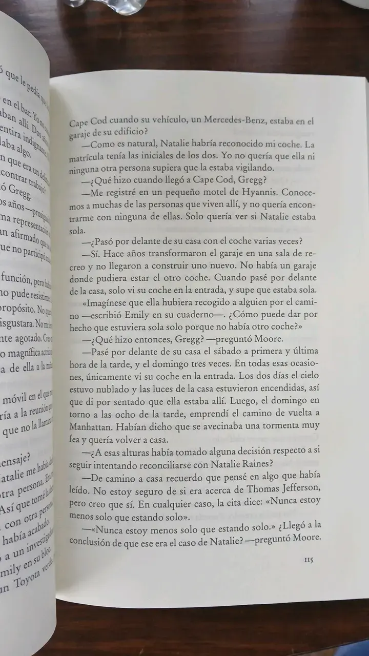 Libro 'Recuerdos de otra vida' de Mary Higgins Clark - 2