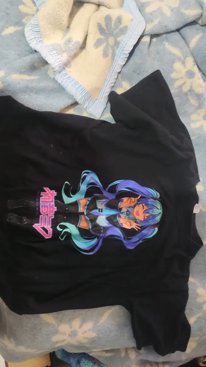 Polera de Hatsune Miku negra - 1