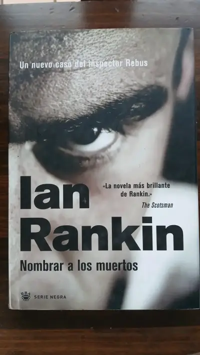 Libro 'Nombrar a los Muertos' de Ian Rankin - miniatura 1