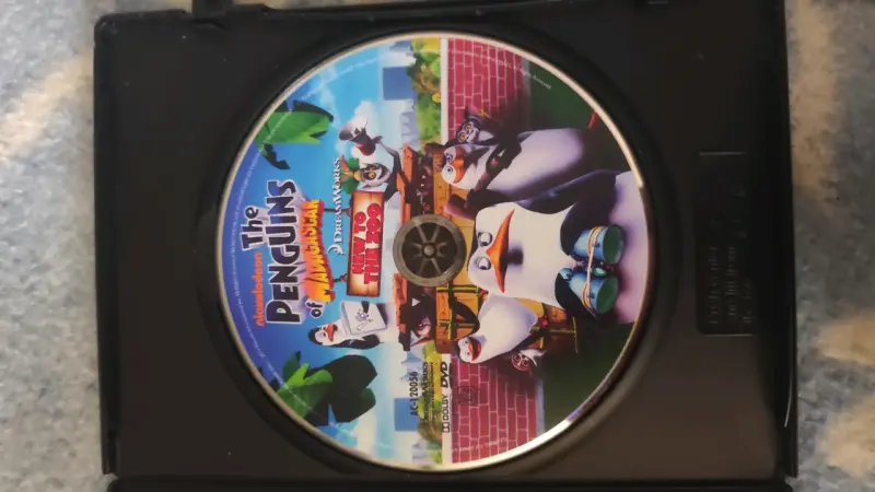 DVD Los Pingüinos de Madagascar - 2