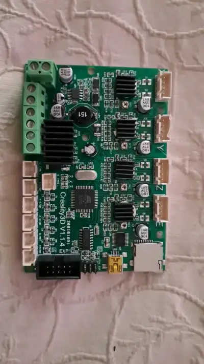Placa controladora Creality 3D V1.1.4 para Ender-3 Pro - miniatura 1