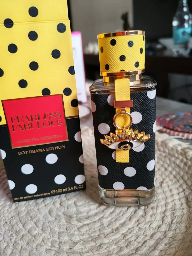 Perfume Carolina Herrera Fearless Fabulous Dot Drama 100ml - 6