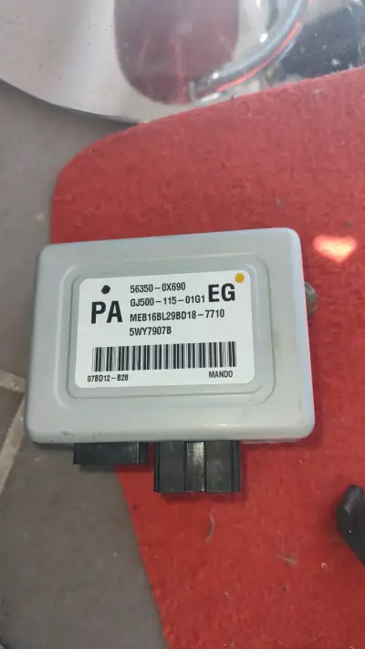 Módulo de control Hyundai i10 2014 - miniatura 1