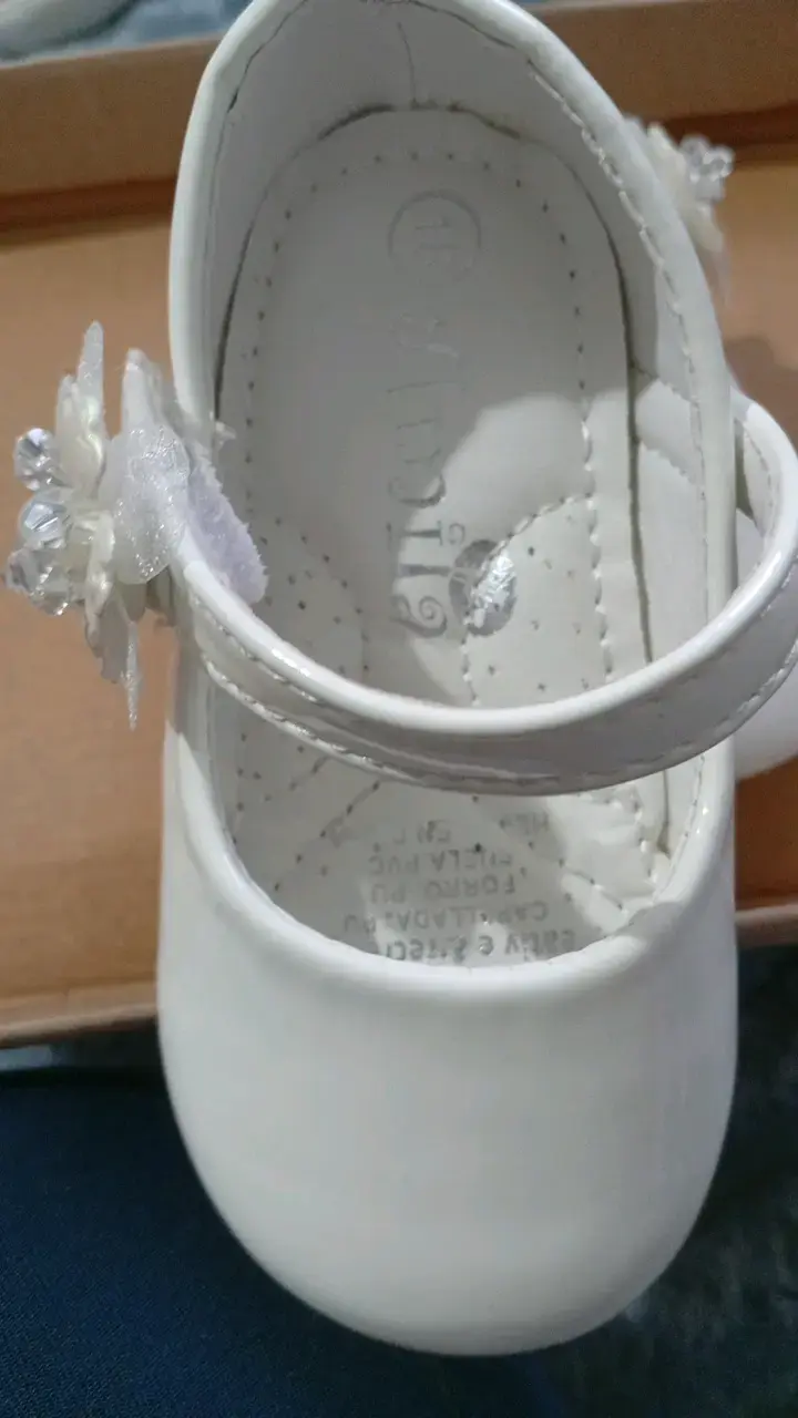 N° 18 Zapatos de bebé blanco con flores - 4