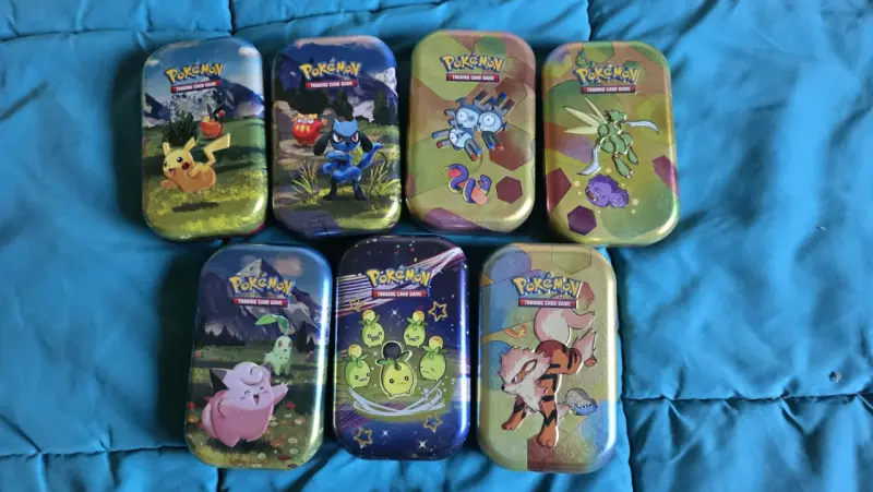 Colección Premium Pokémon Prismatic Evolutions - 6