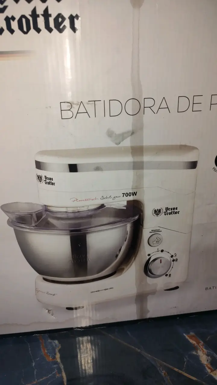Batidora de pedestal Ursus Trotter 700W - 4