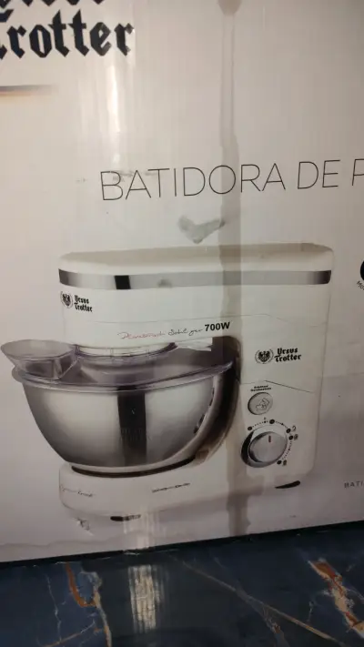 Batidora de pedestal Ursus Trotter 700W - miniatura 4