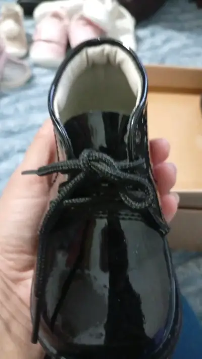 N° 20 Zapatos de charol negro para niños - miniatura 3
