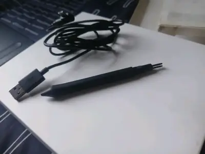 Tableta gráfica Wacom con lápiz y cable USB - miniatura 1