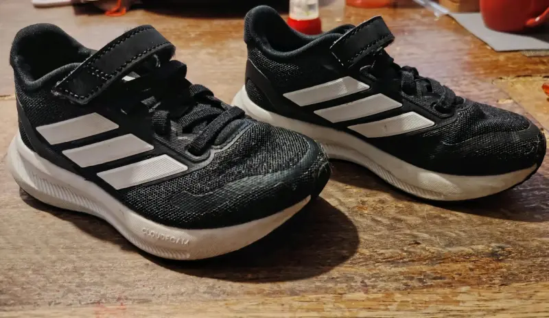 Zapatillas deportivas negras Adidas para niños - 3
