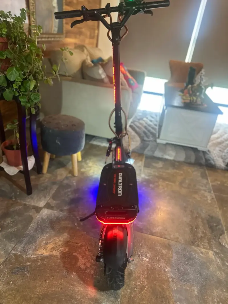 Scooter Eléctrico Dualtron Victor con Luces LED - 3
